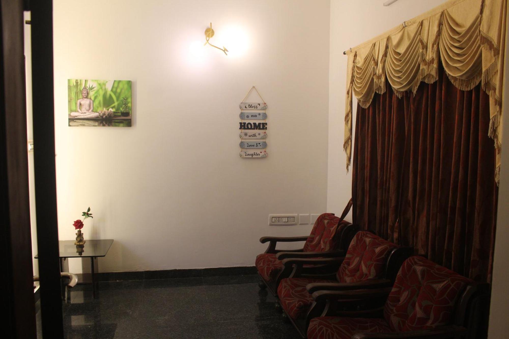 Tropical Villa Homestay Μπανγκαλόρ Εξωτερικό φωτογραφία